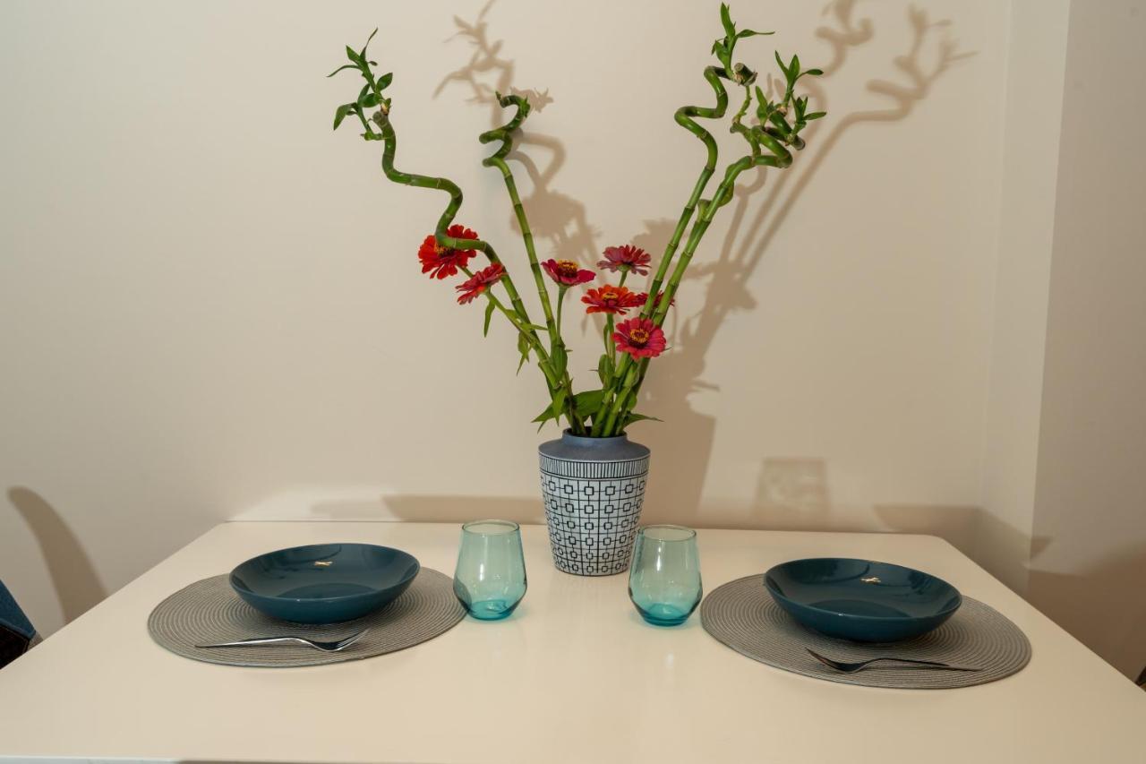 Comfy & Stylish Apt In Ioannina Apartment ภายนอก รูปภาพ
